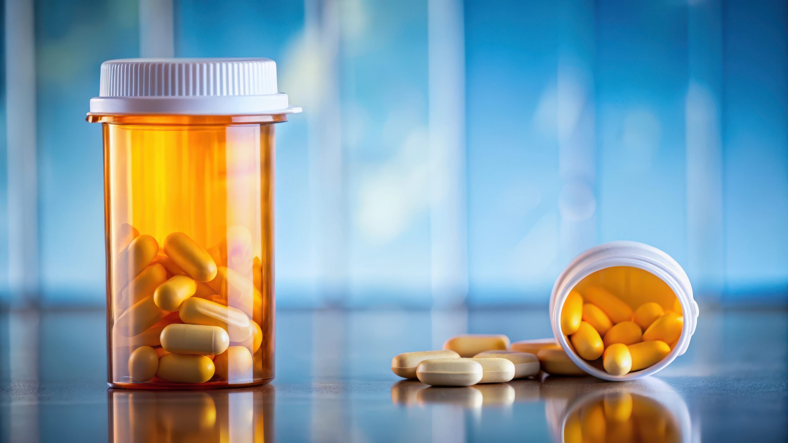 How Naltrexone Works for Alcohol and Opioid Recovery